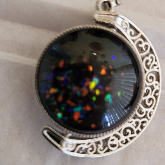 Necklace Pendant - Picture 4 of 17